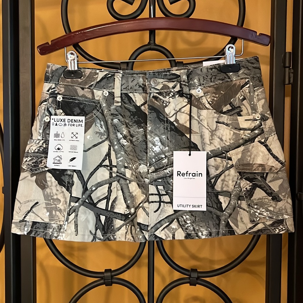 REFRAIN Utility Mini Skirt